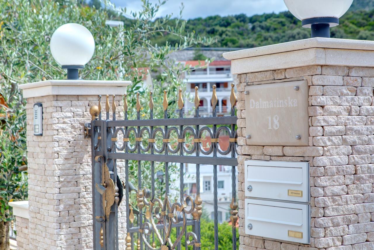 Apartments D&M Неум Экстерьер фото